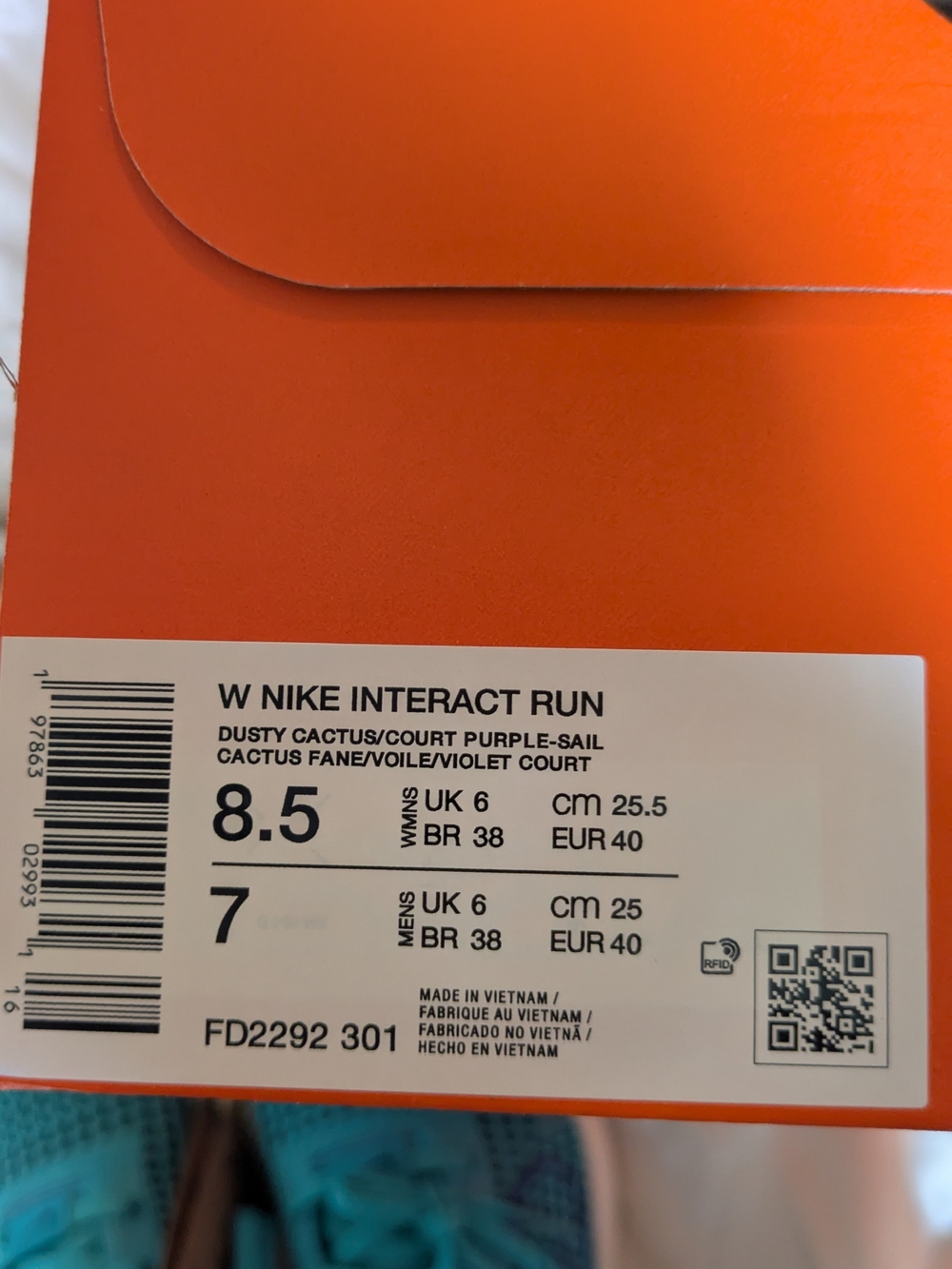 Nike Interact Run Training Sneakers; BNIB size 8.5 - Picture 7 of 7